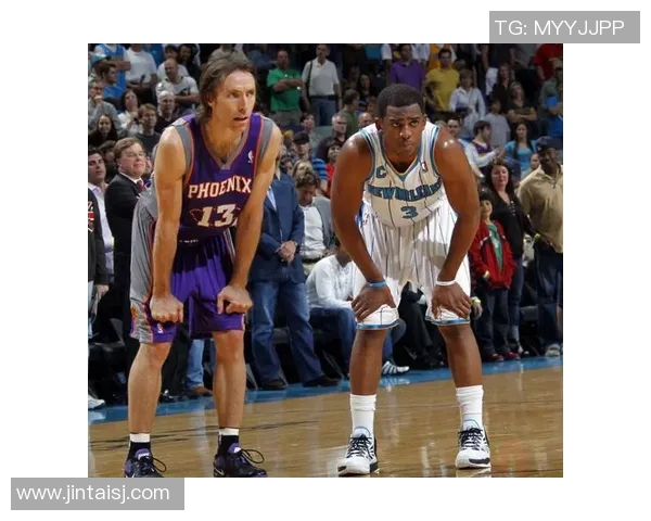 克里斯保罗的传奇篮球生涯与未来展望:从控卫之王到球队领袖的蜕变 克里斯保罗的传奇篮球生涯与未来展望:从控卫之王到球队领袖的蜕变